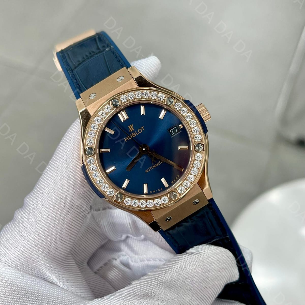 위블로 클래식퓨전 콤비 다이아베젤 블루다이얼 가죽러버밴드 38mm 3