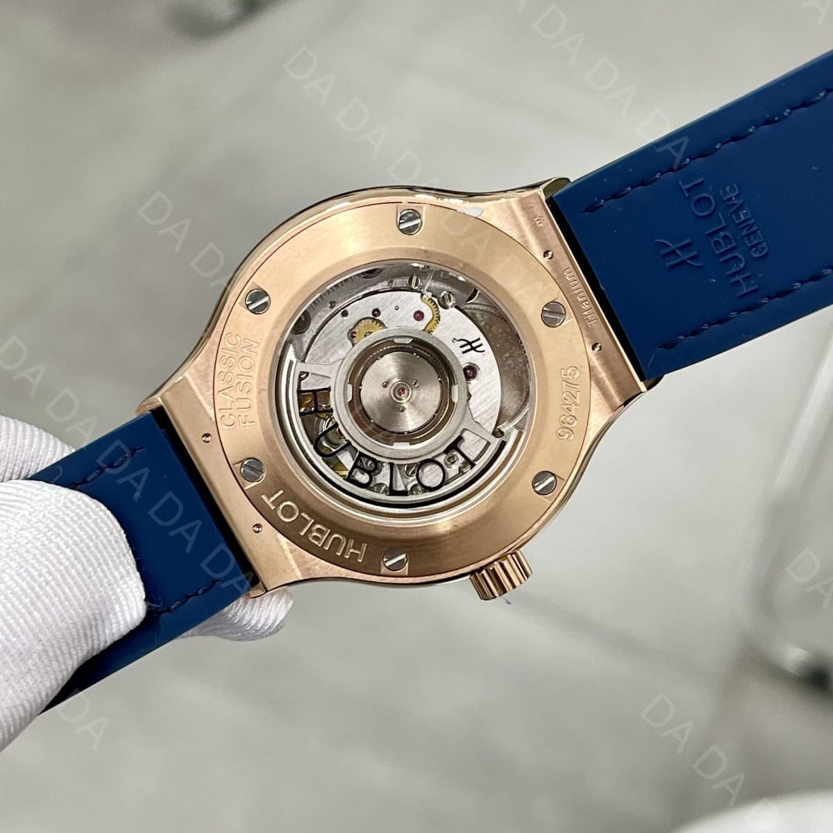위블로 클래식퓨전 콤비 다이아베젤 블루다이얼 가죽러버밴드 38mm 7