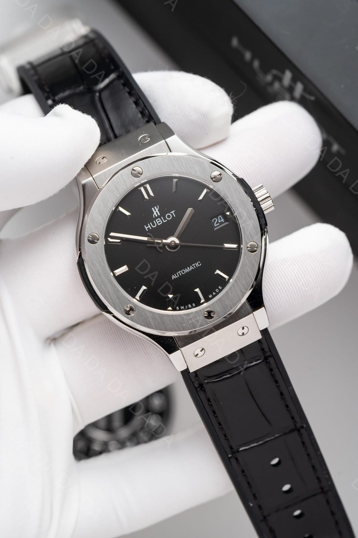 위블로 클래식퓨전 티타늄 블랙다이얼 가죽러버밴드 38mm 4