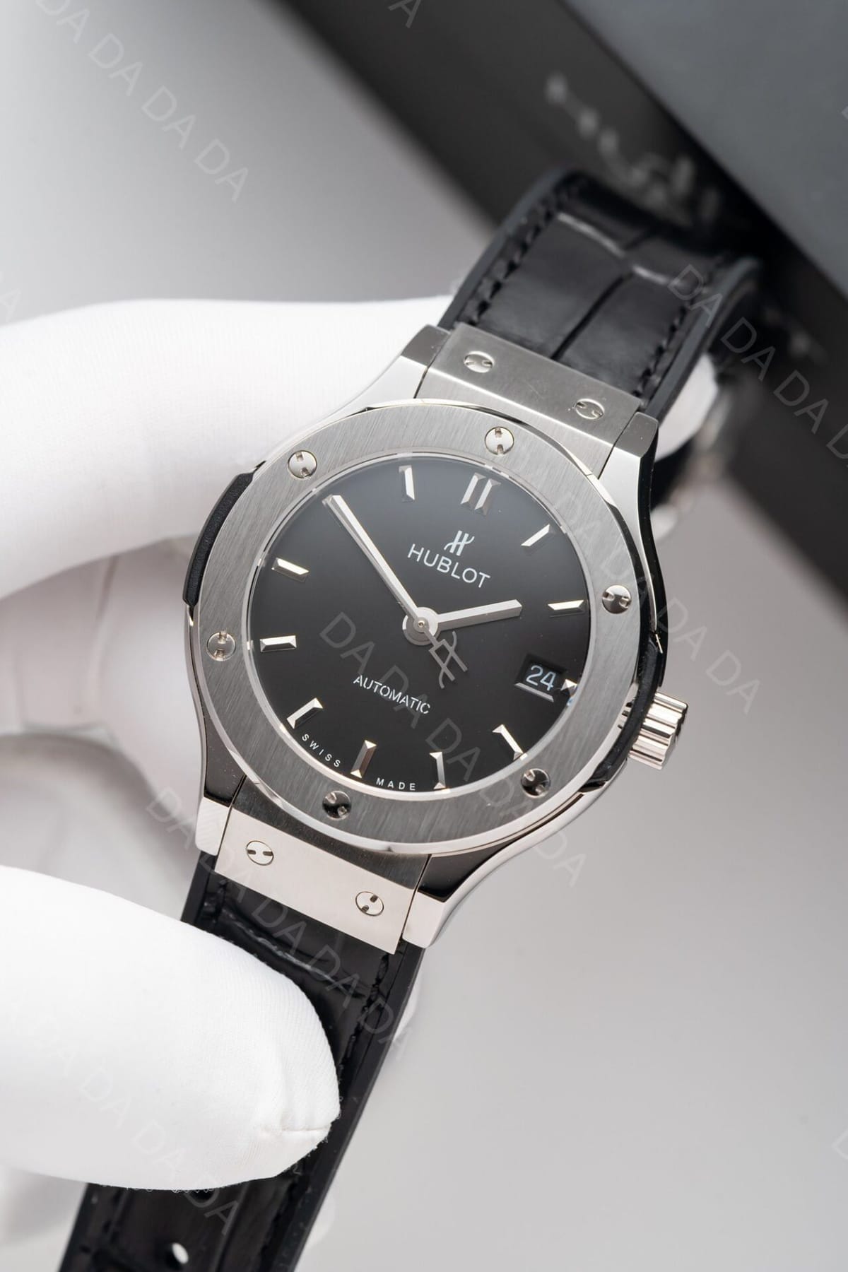 위블로 클래식퓨전 티타늄 블랙다이얼 가죽러버밴드 38mm 5