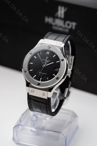 위블로 클래식퓨전 티타늄 블랙다이얼 가죽러버밴드 38mm