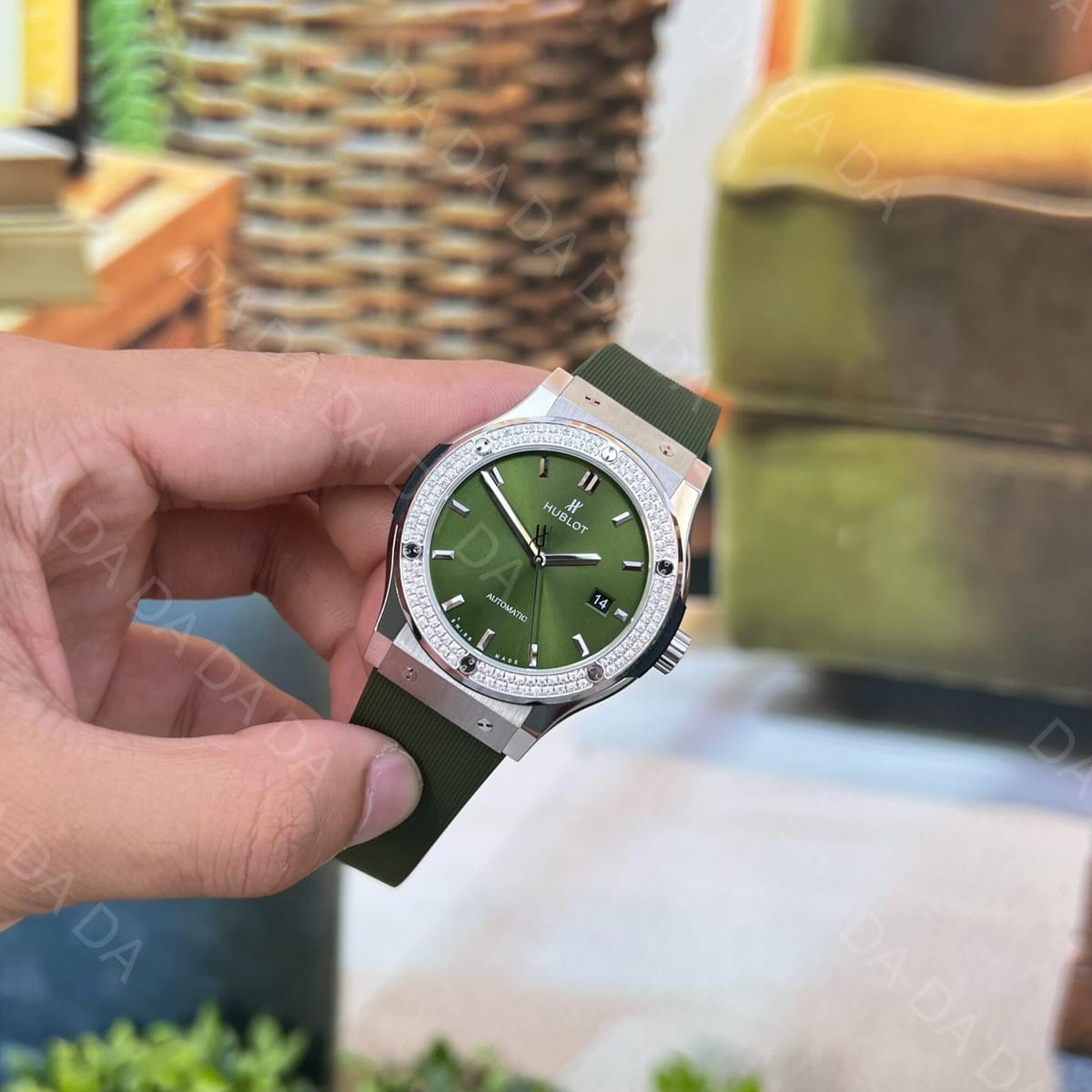 위블로 클래식퓨전 티타늄 다이아베젤 그린다이얼 러버밴드 42mm 4