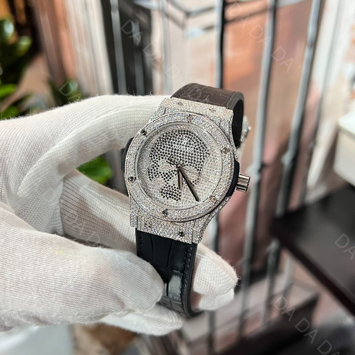 위블로 클래식퓨전 스켈레톤 풀다이아셋팅 블랙가죽러버밴드 42mm 3