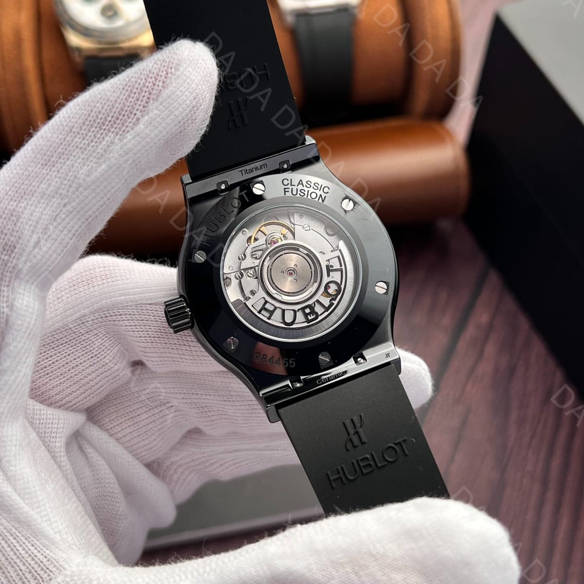 위블로 클래식퓨전 세라믹 그린다이얼 러버밴드 42mm 7