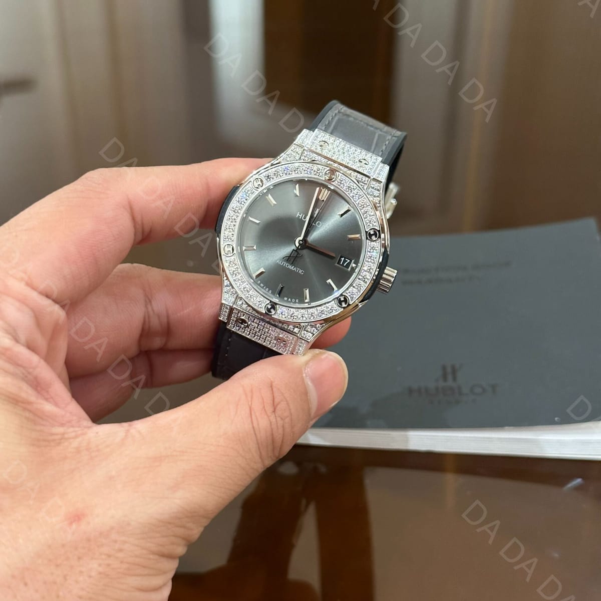 위블로 클래식퓨전 티타늄 풀다이아셋팅 그레이다이얼 가죽러버밴드 38mm 5
