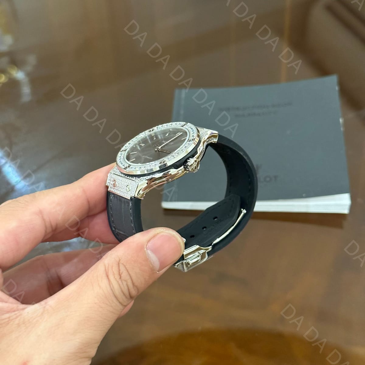 위블로 클래식퓨전 티타늄 풀다이아셋팅 그레이다이얼 가죽러버밴드 38mm 6