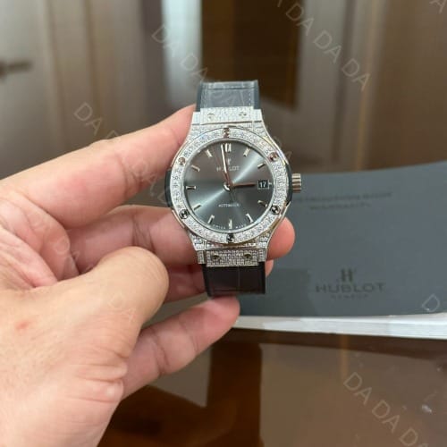 위블로 클래식퓨전 티타늄 풀다이아셋팅 그레이다이얼 가죽러버밴드 38mm