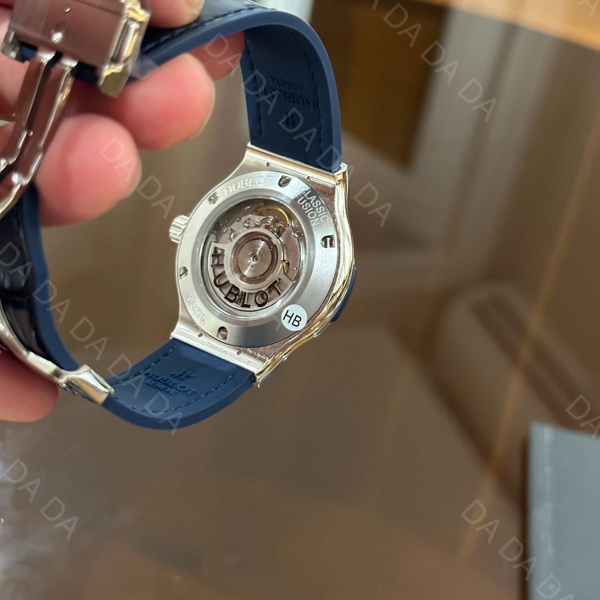위블로 클래식퓨전 티타늄 풀다이아셋팅 블루다이얼 가죽러버밴드 38mm 6