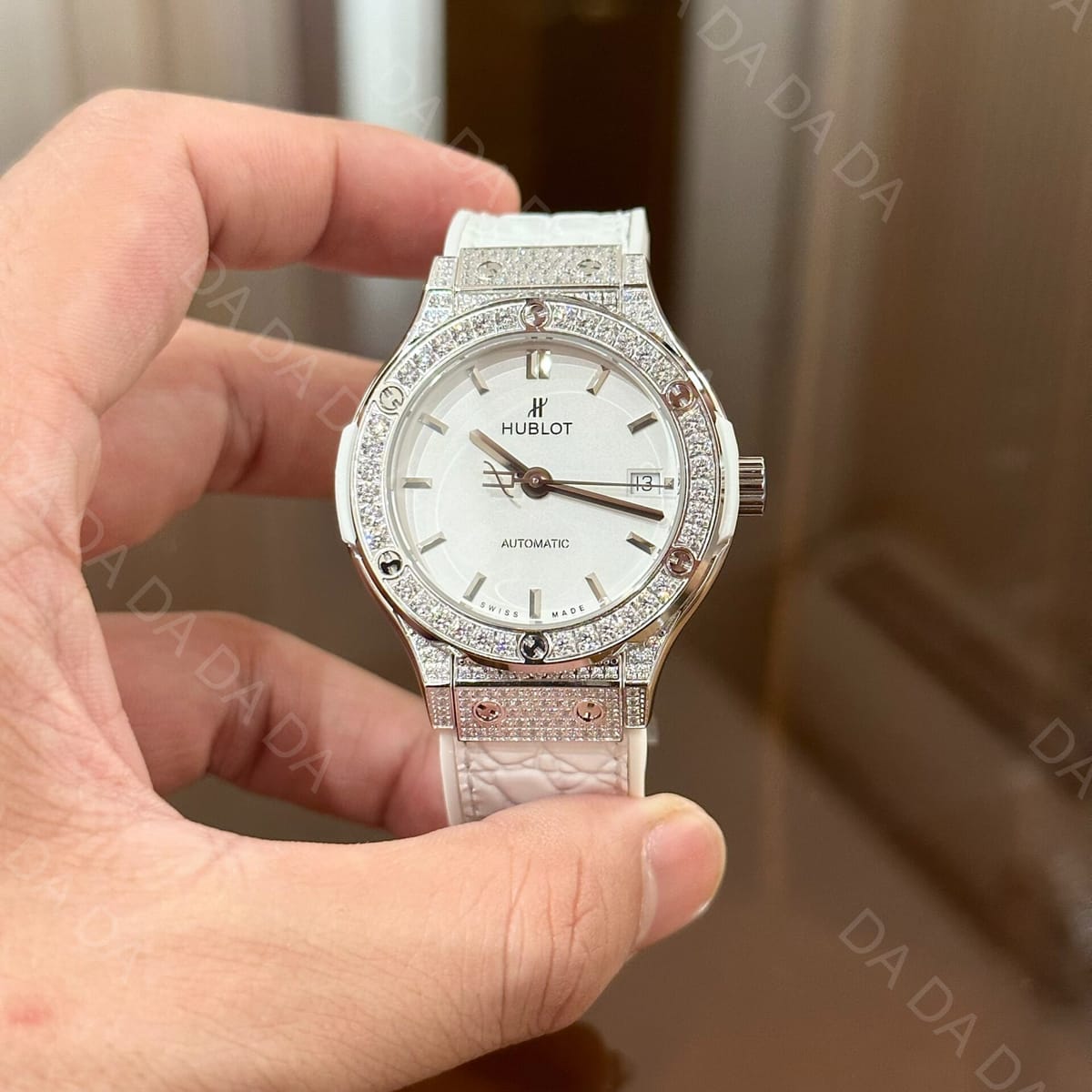 위블로 클래식퓨전 티타늄 풀다이아셋팅 화이트다이얼 가죽러버밴드 38mm 3