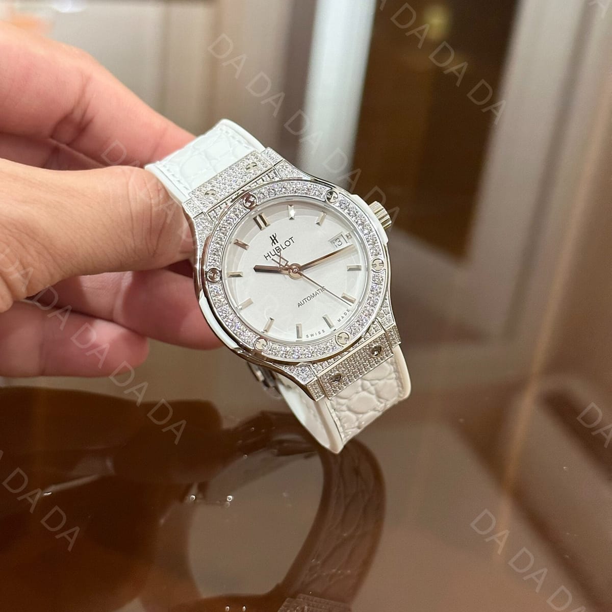 위블로 클래식퓨전 티타늄 풀다이아셋팅 화이트다이얼 가죽러버밴드 38mm 4