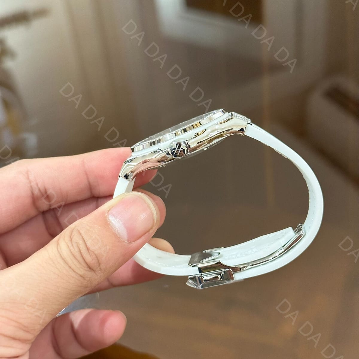 위블로 클래식퓨전 티타늄 풀다이아셋팅 화이트다이얼 가죽러버밴드 38mm 5
