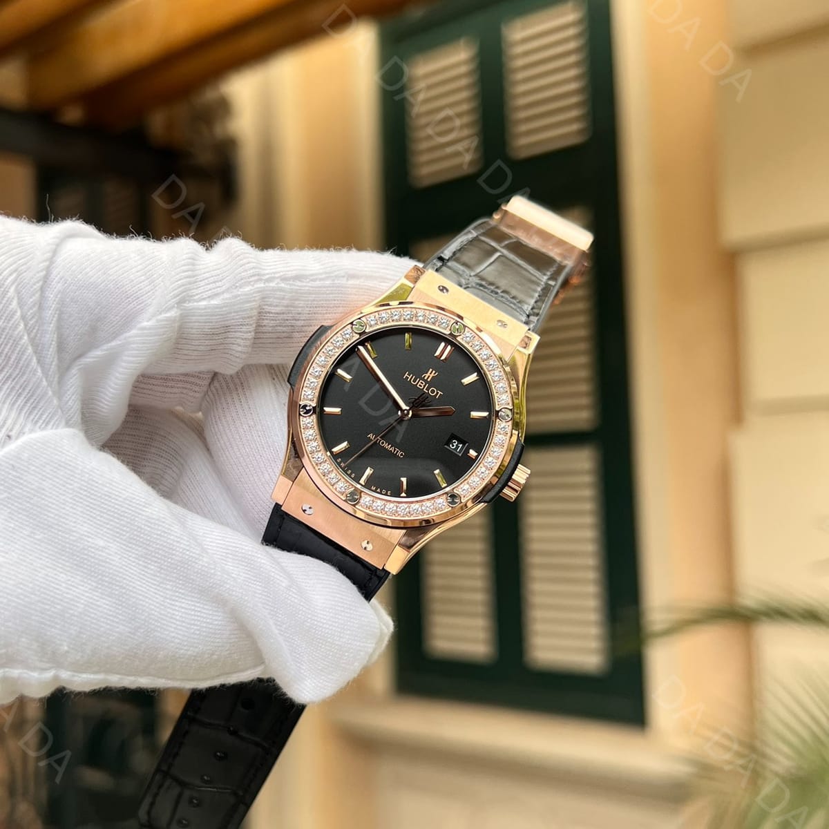 위블로 클래식퓨전 콤비 다이아베젤 블랙다이얼 가죽러버밴드 42mm 4
