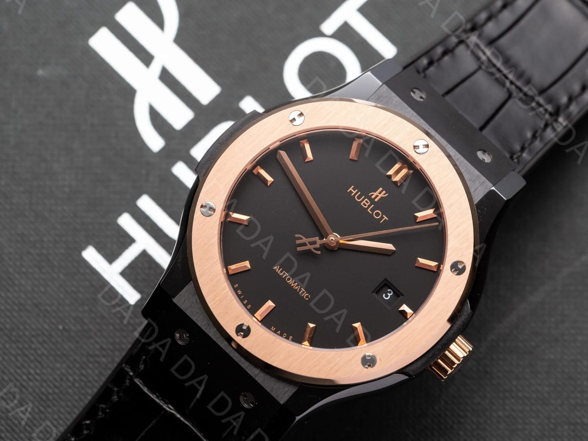 위블로 클래식퓨전 콤비 세라믹 블랙다이얼 가죽러버밴드 42mm 3
