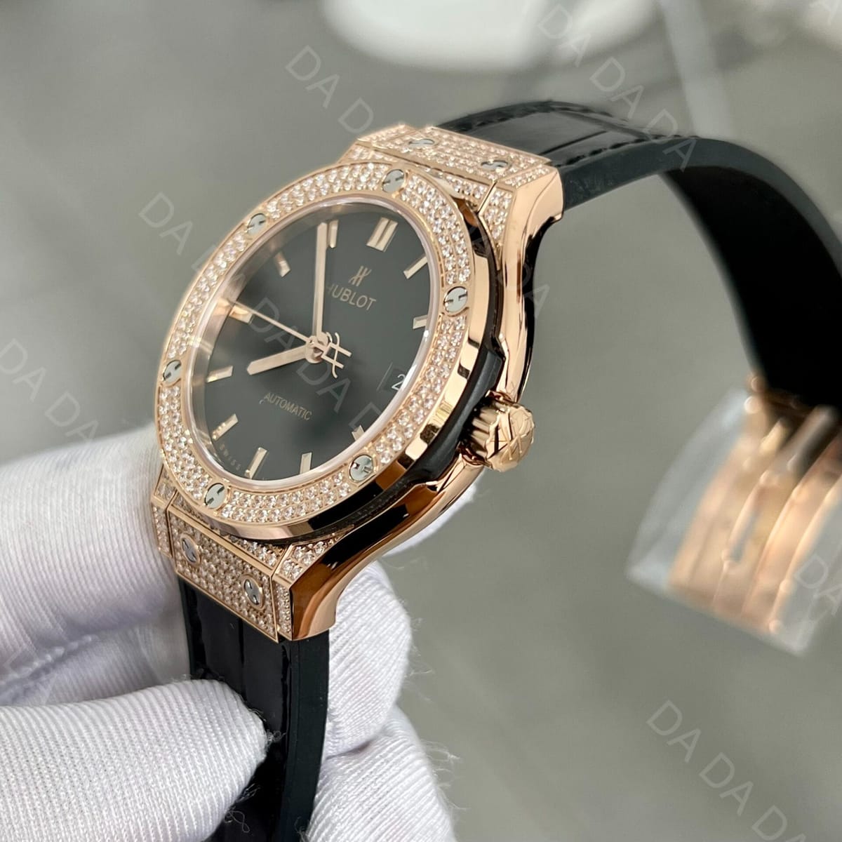 위블로 클래식퓨전 금통 블랙다이얼 풀다이아셋팅 가죽러버밴드 38mm 5