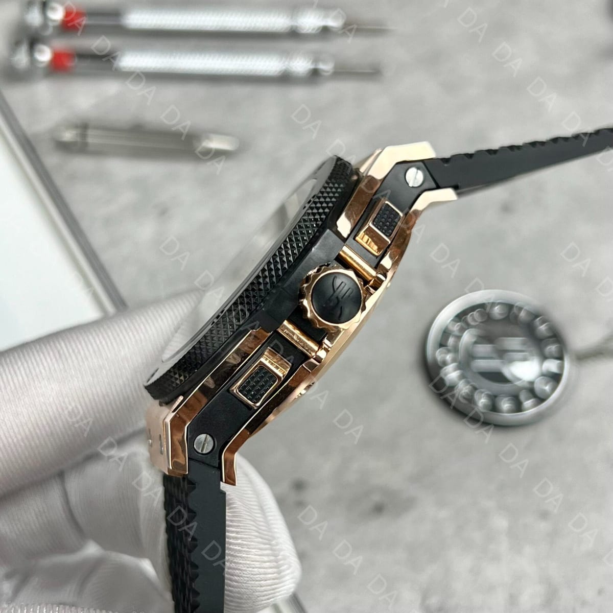 위블로 빅뱅 오리지널 골드 세라믹 러버밴드 44mm 5