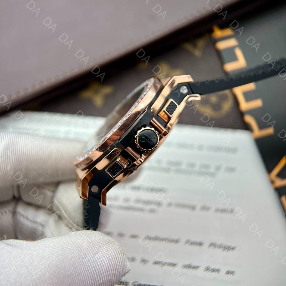 위블로 빅뱅 크로노그래프 로즈골드 금통 다이아베젤 검판 러버밴드 44mm 6