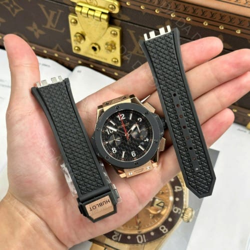 위블로 빅뱅 20주년 킹 골드 세라믹 러버밴드 43mm
