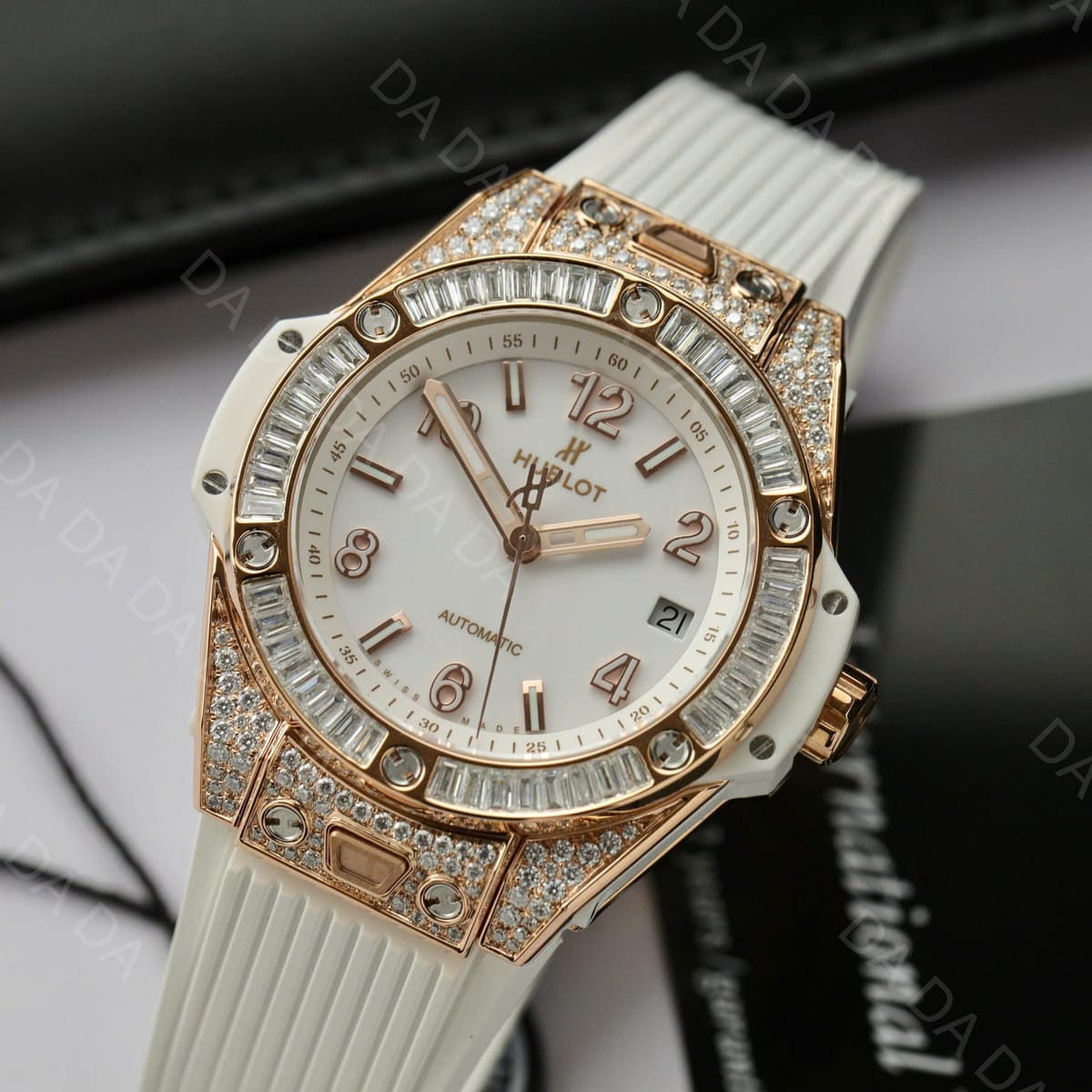 위블로 빅뱅 금통 풀파베 화이트다이얼 러버밴드 39mm 4