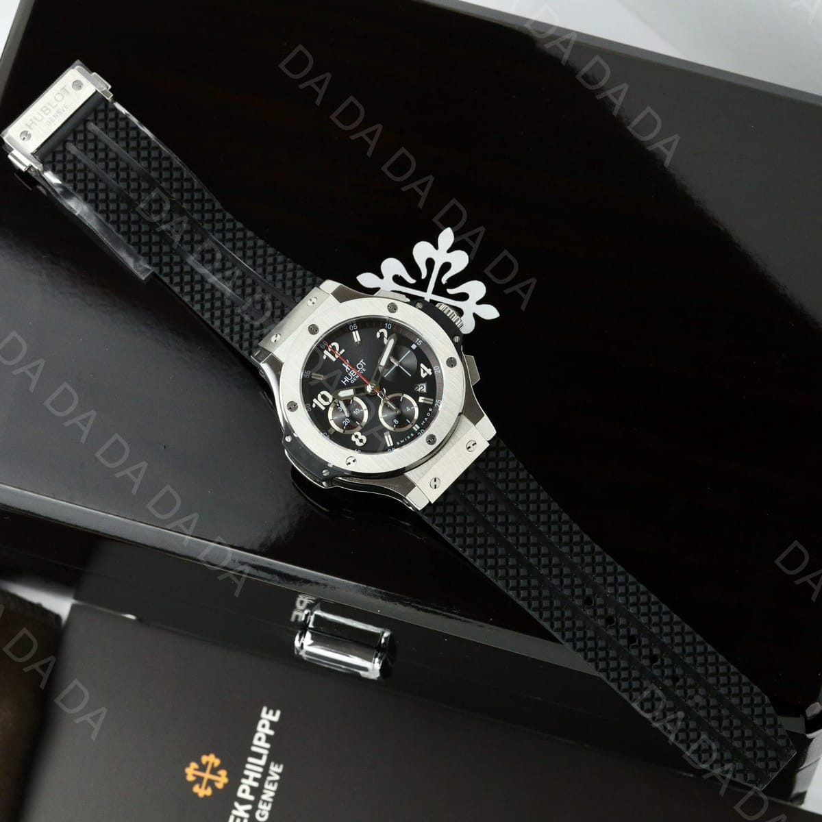 위블로 빅뱅 티타늄 블랙다이얼 러버밴드 42mm 4