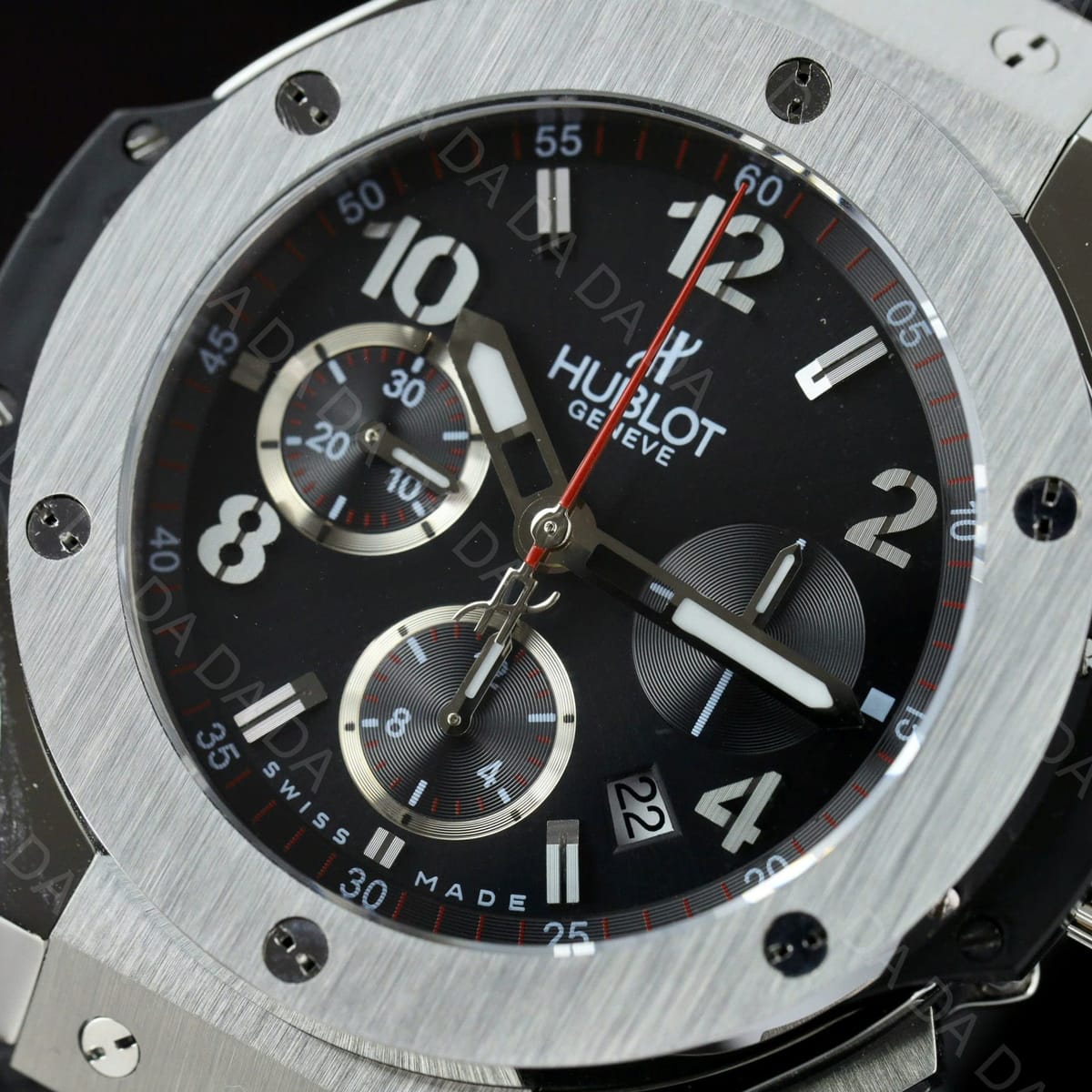위블로 빅뱅 티타늄 블랙다이얼 러버밴드 42mm 5