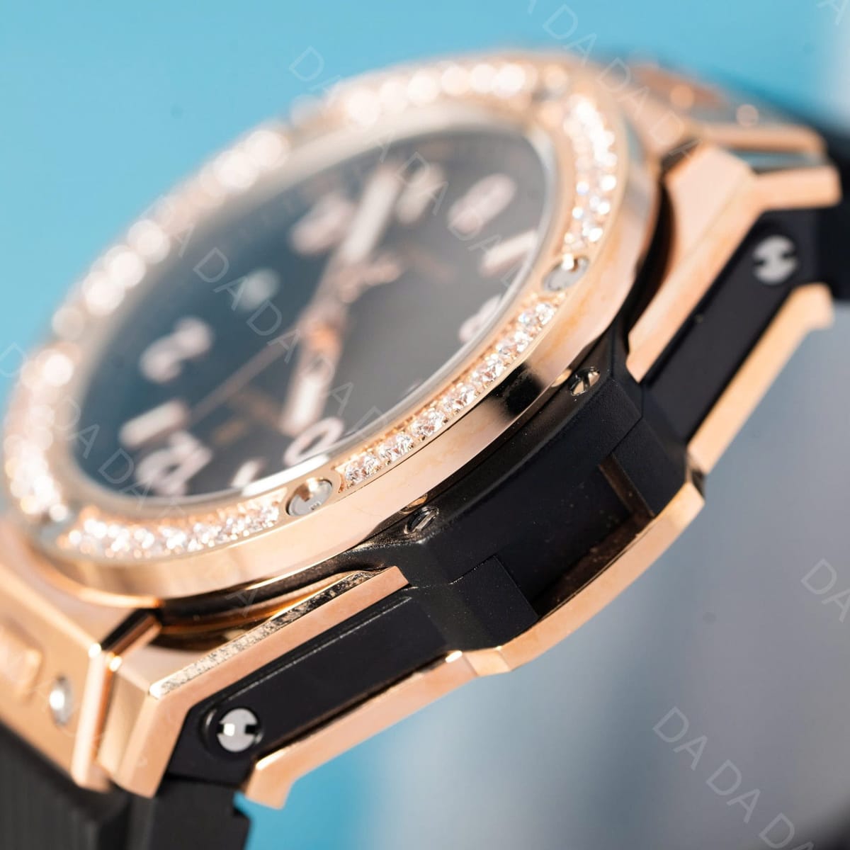 위블로 빅뱅 킹골드 다이아베젤 블랙 러버밴드 39mm 9