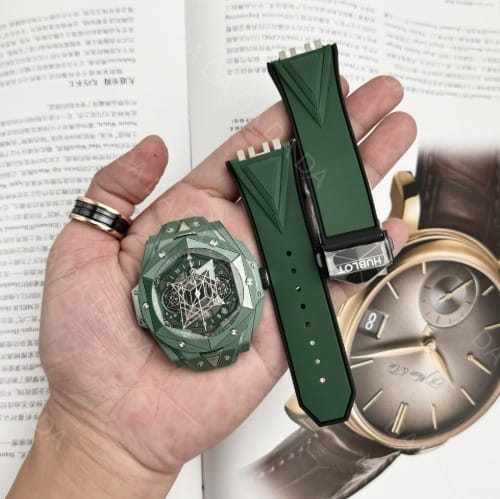 위블로 빅뱅 상블루2 그린세라믹 러버밴드 45mm