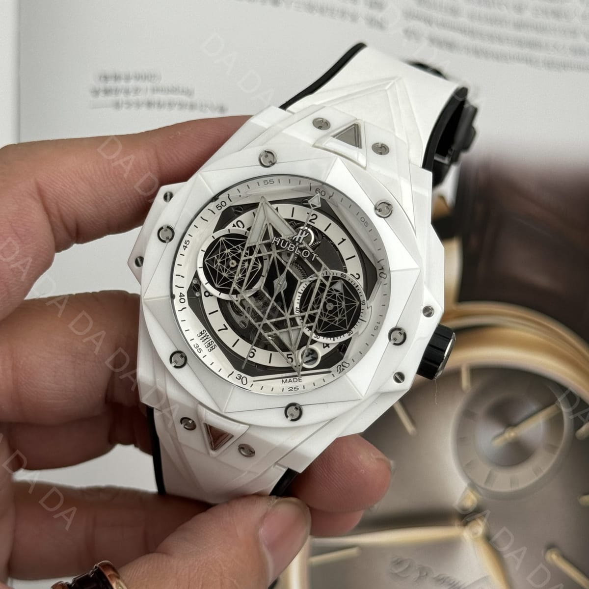 위블로 빅뱅 상블루2 화이트세라믹 러버밴드 45mm 4
