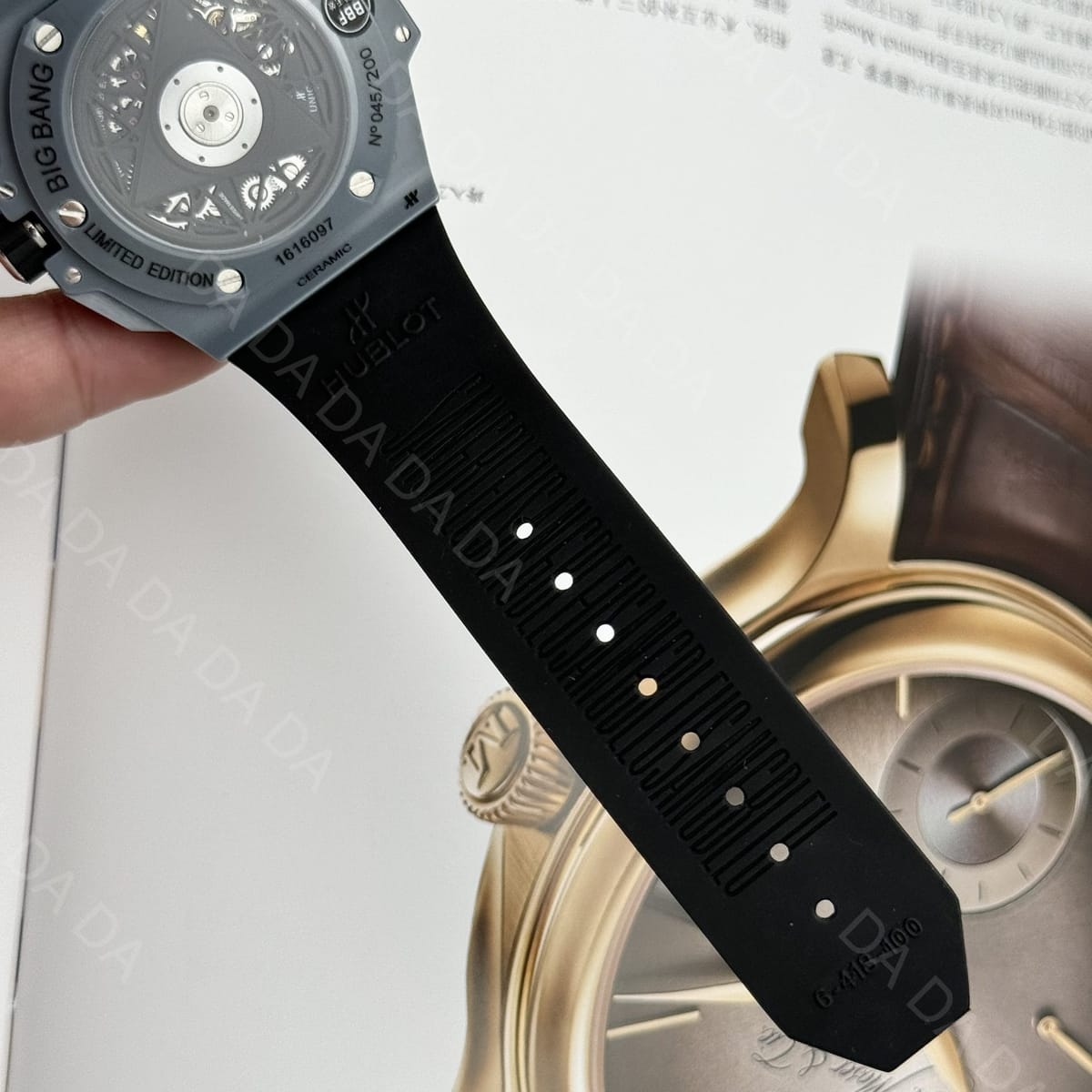 위블로 빅뱅 상블루2 그레이세라믹 러버밴드 45mm 10