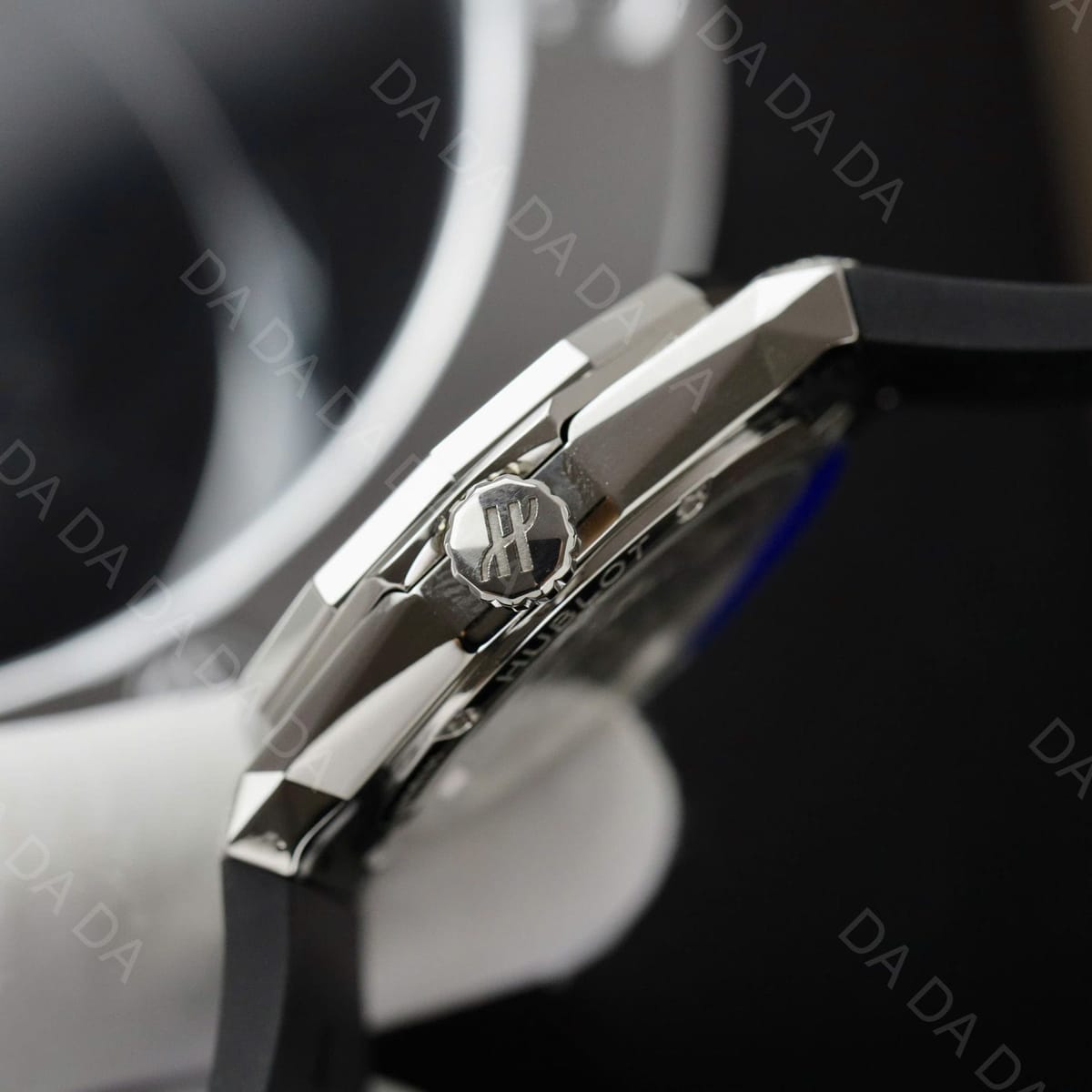 위블로 클래식퓨전 올린스키 풀파베 화이트다이얼 러버밴드 40mm 9