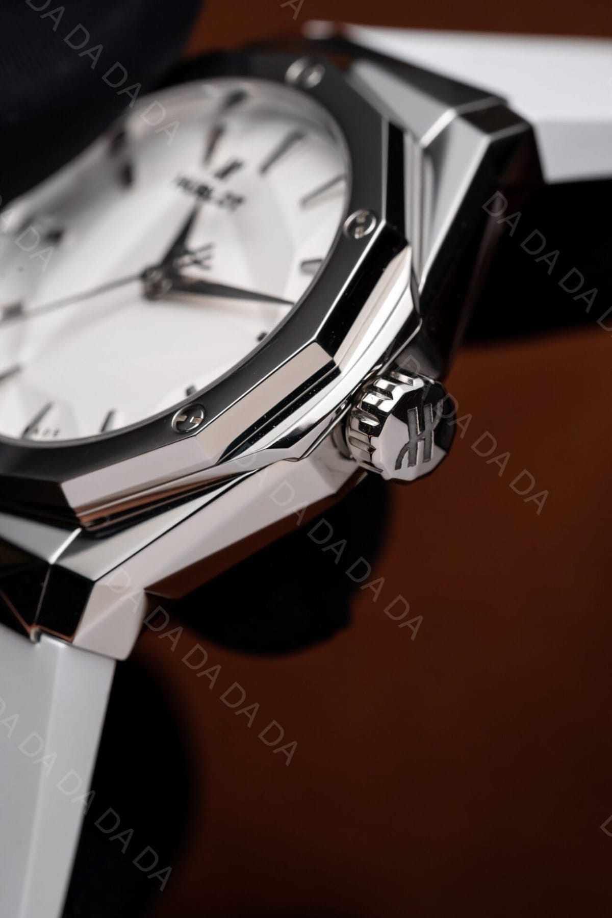 위블로 클래식퓨전 올린스키 티타늄 화이트다이얼 러버밴드 40mm 5