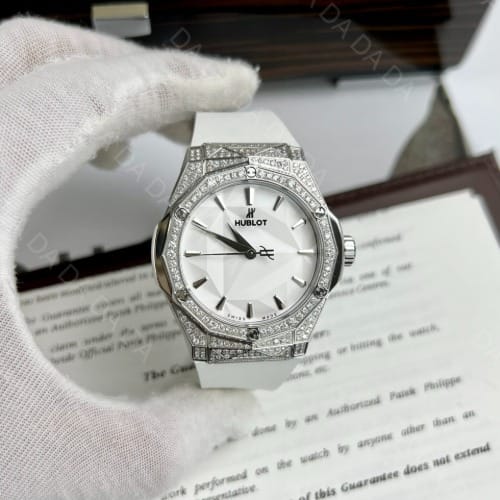 위블로 클래식퓨전 올린스키 풀다이아셋팅 화이트다이얼 러버밴드 40mm