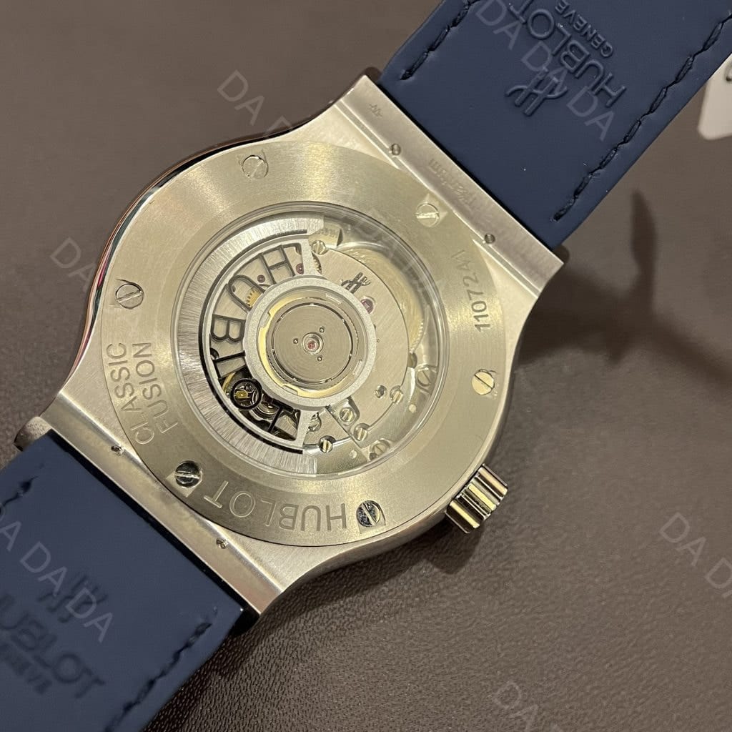 위블로 클래식퓨전 풀다이아셋팅 블루 가죽밴드 42mm 8