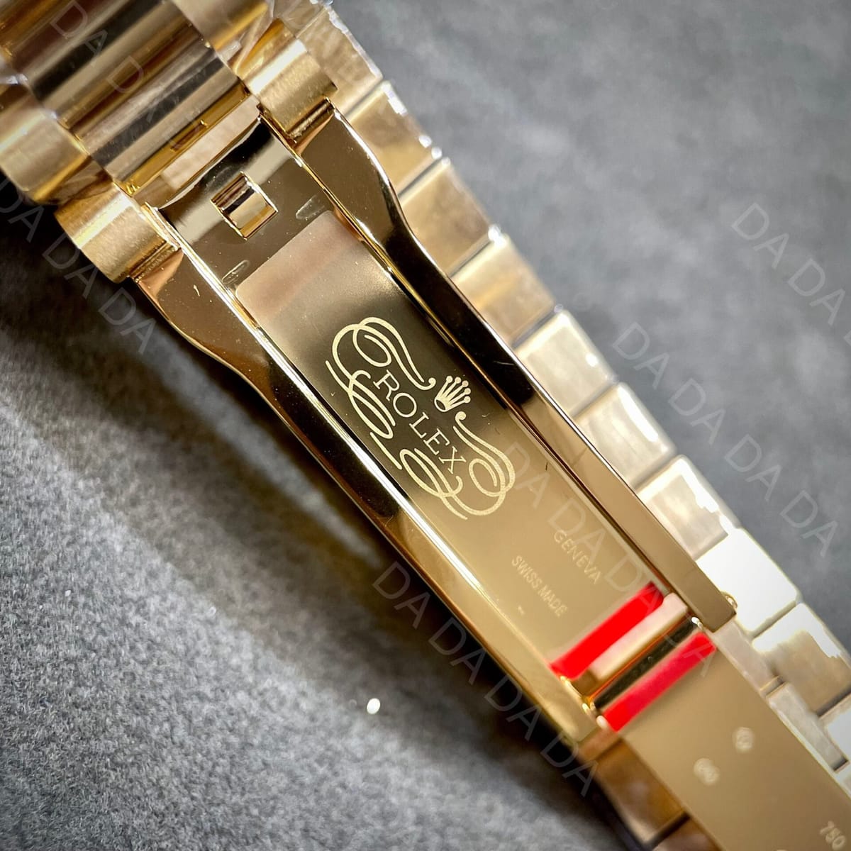롤렉스 데이데이트 옐로우골드 금통 검판 바게트다이아 다이아베젤 40mm 8
