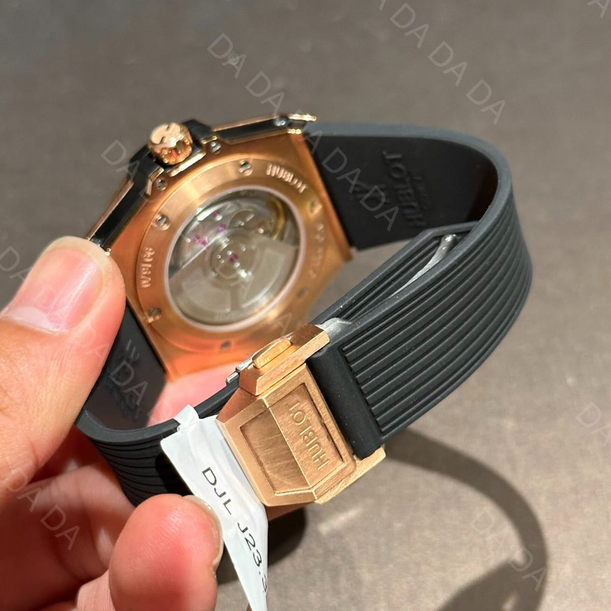 위블로 빅뱅 금통 풀다이아셋팅 블랙 러버밴드 39mm 7