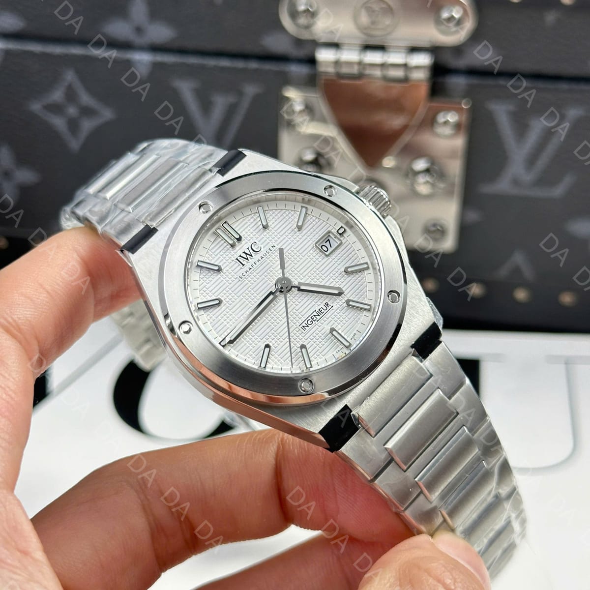 IWC 인제니어 스틸 화이트다이얼 40mm 5
