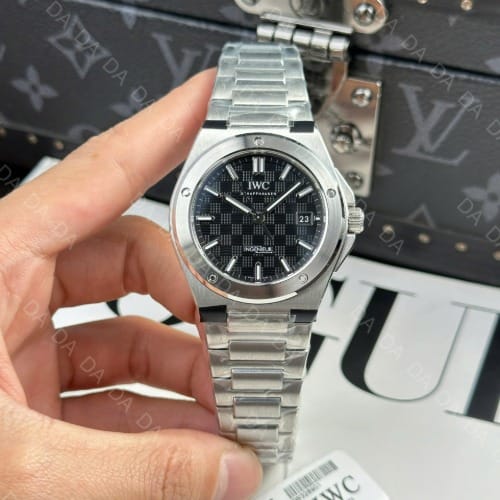 IWC 인제니어 스틸 검판 40mm