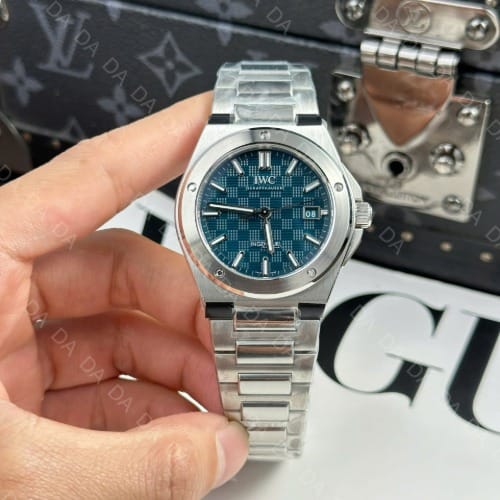 IWC 인제니어 스틸 민트블루 40mm