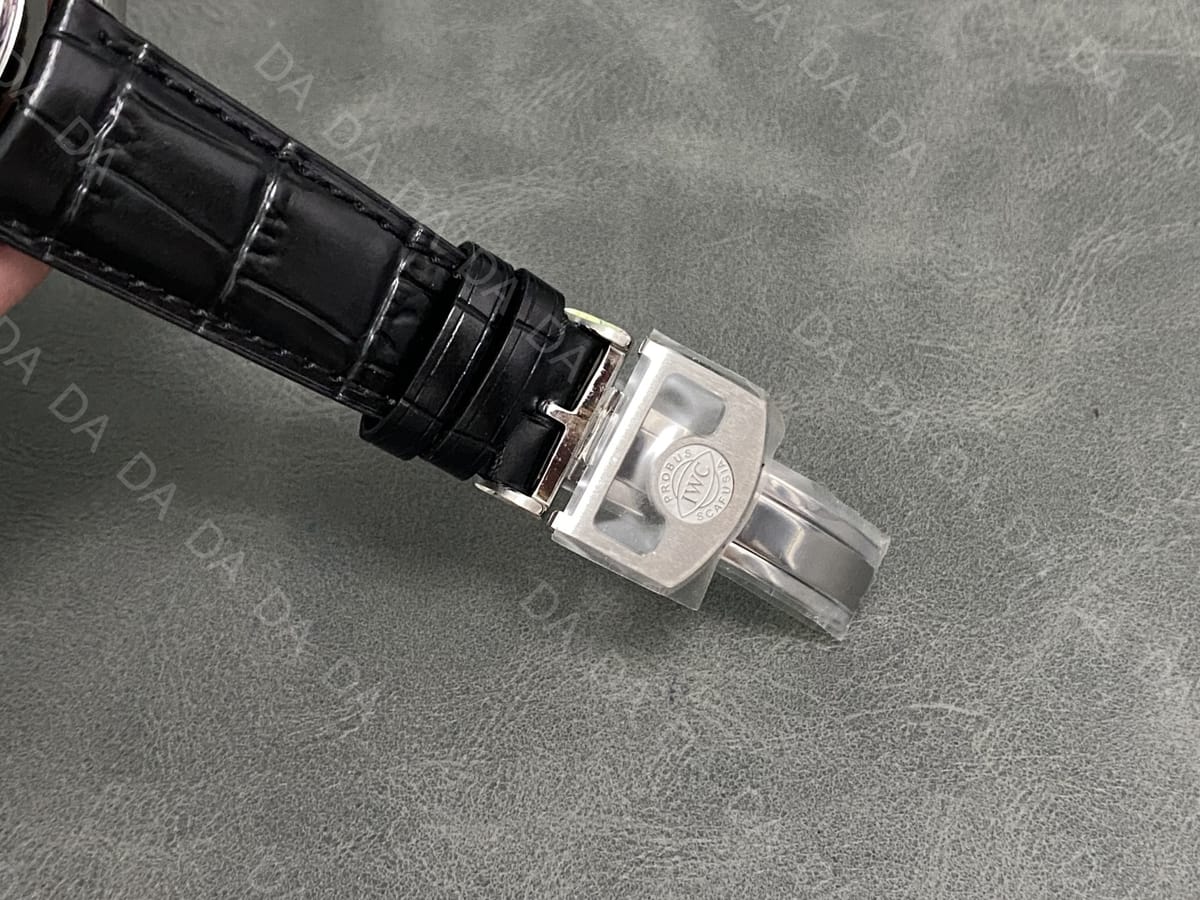 IWC 포르투기저 플라잉 뚜르비옹 흰판 44.2mm 9
