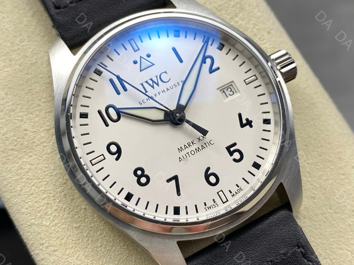 IWC 파일럿 마크 XX 스틸 흰판 40mm 4