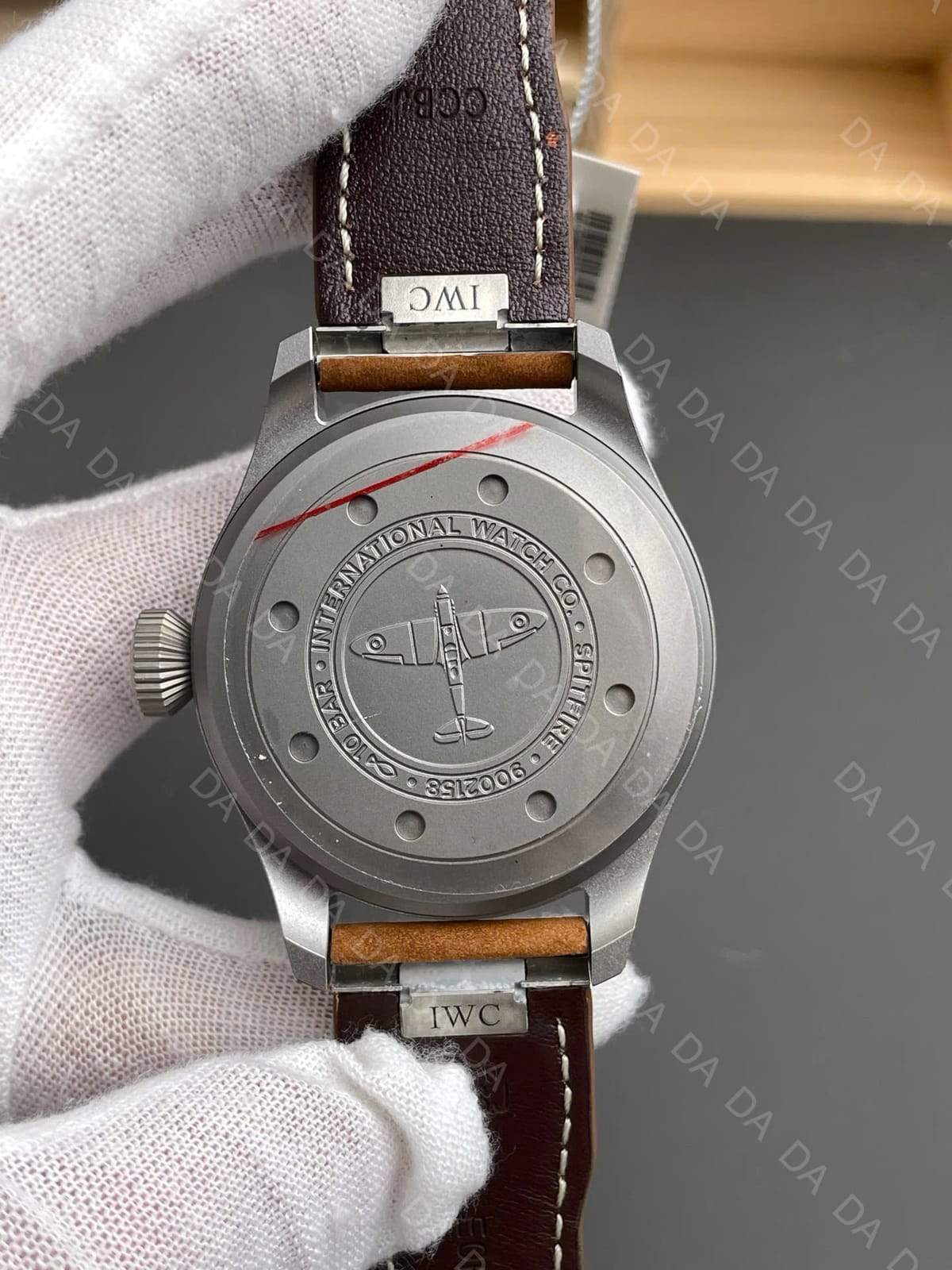 IWC 샤프하우젠 빅 파일럿 스핏파이어 검판 43mm 8