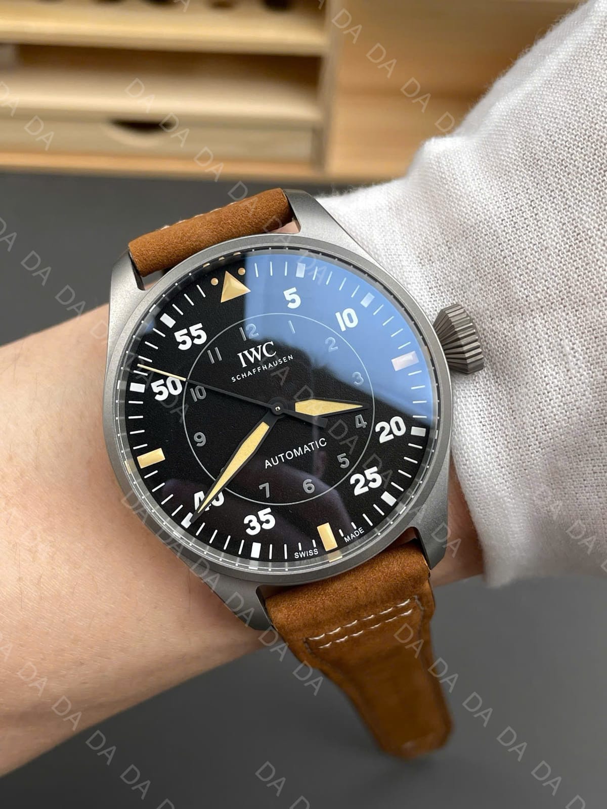 IWC 샤프하우젠 빅 파일럿 스핏파이어 검판 43mm 10