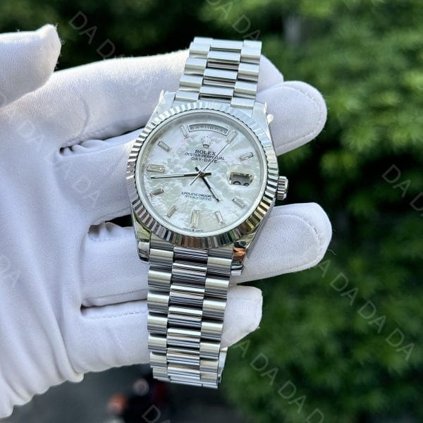 롤렉스 데이데이트 화이트골드 자개판 바게트다이아 40mm 4