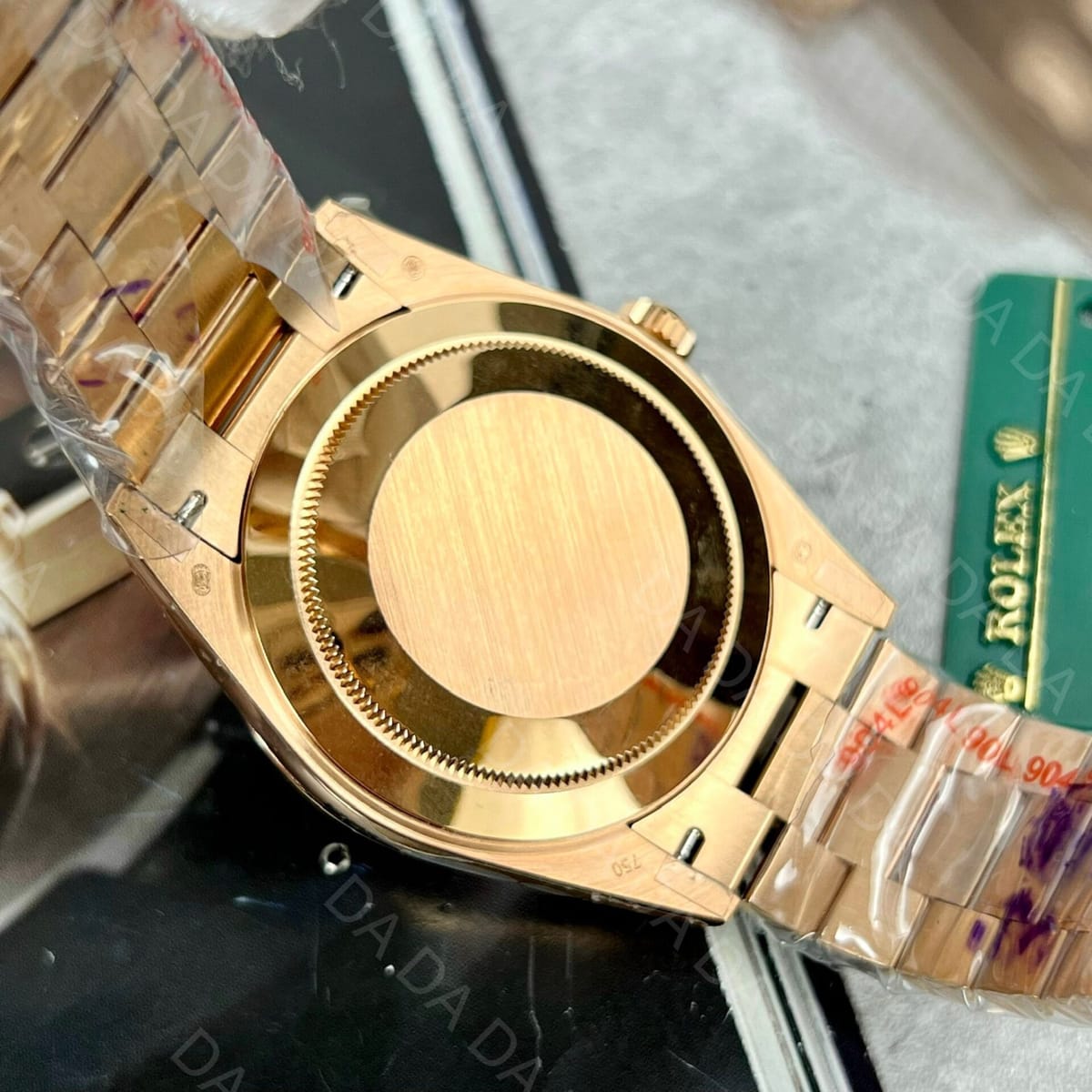 롤렉스 데이데이트 로즈골드 선더스트다이얼 40mm 8