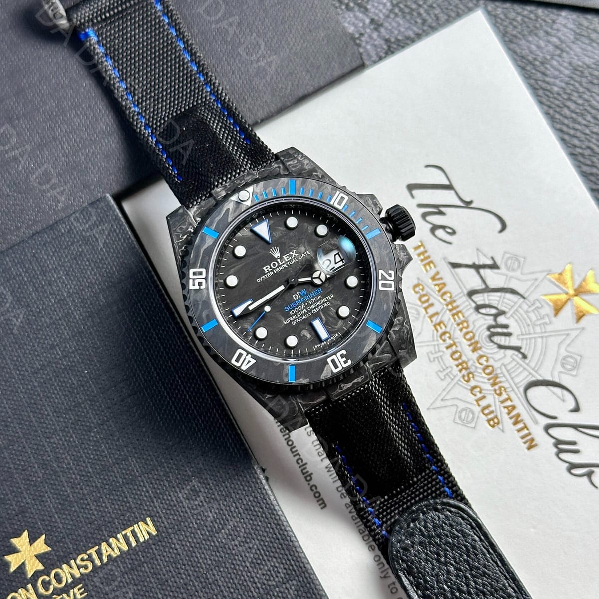롤렉스 서브마리너 카본 블랙 40mm 3