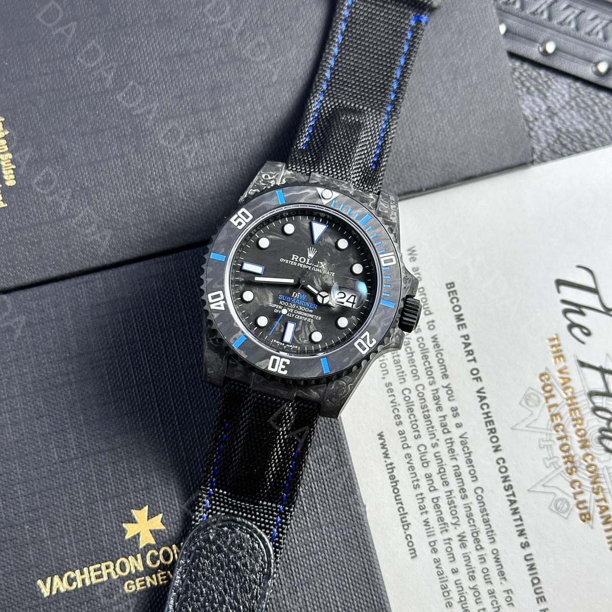 롤렉스 서브마리너 카본 블랙 40mm 4