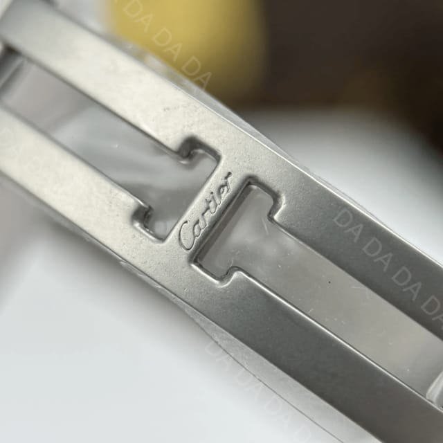까르띠에 산토스 스몰 27mm 9