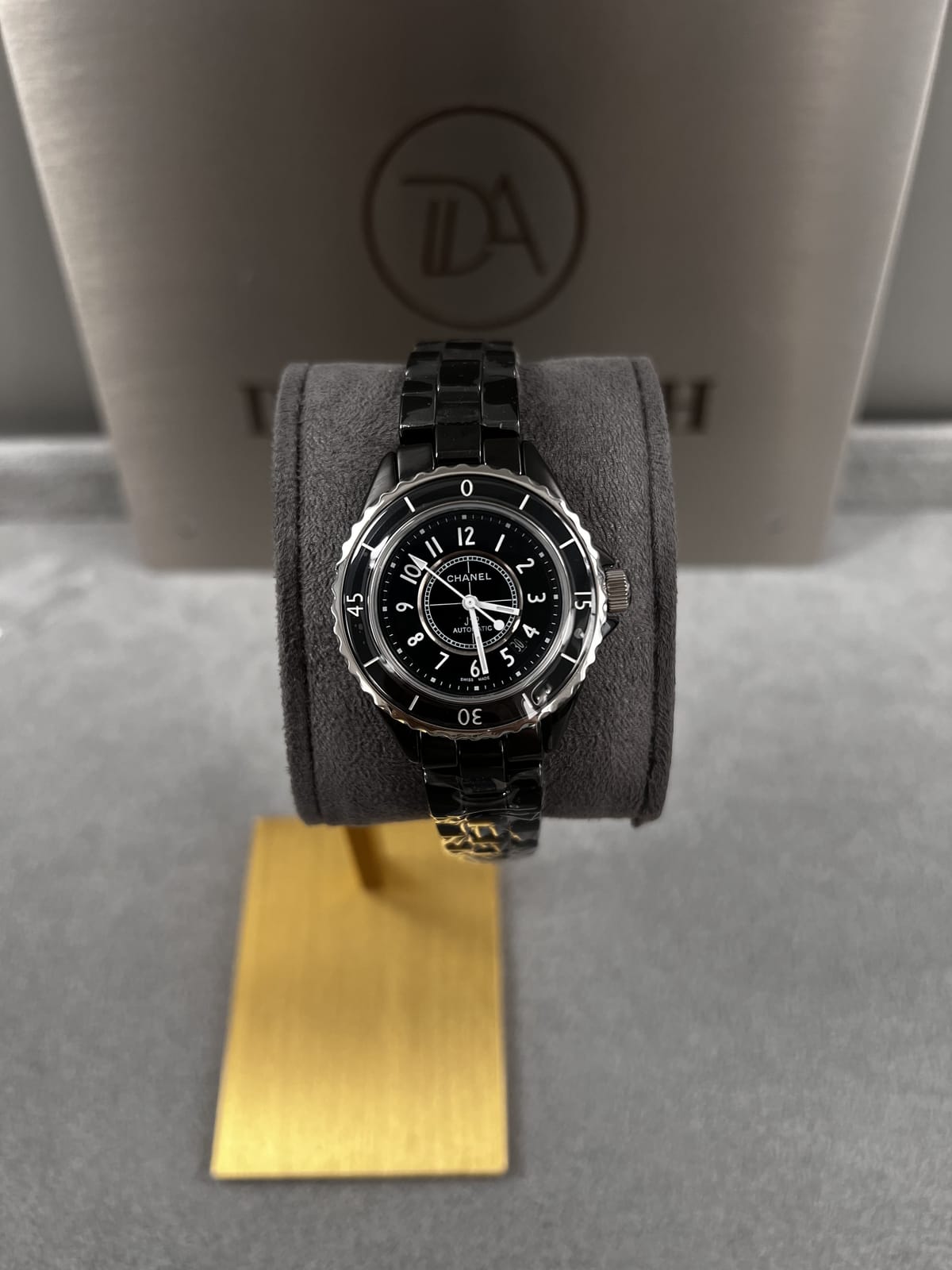 샤넬 J12 블랙세라믹 오토메틱 33mm 3