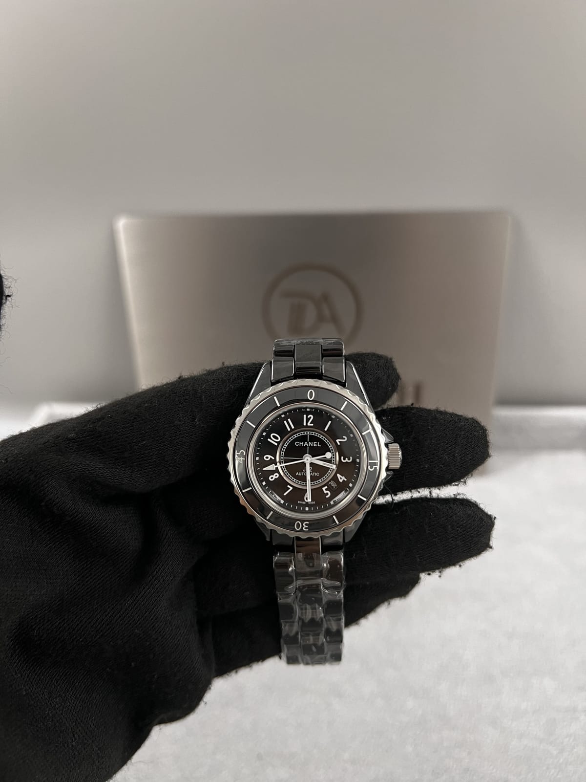 샤넬 J12 블랙세라믹 오토메틱 33mm 6