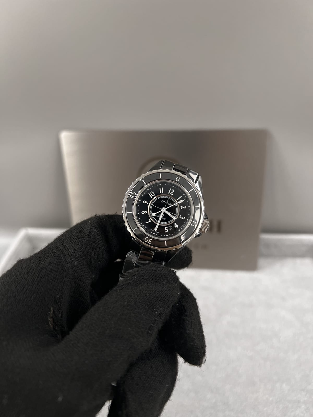 샤넬 J12 블랙세라믹 오토메틱 33mm 11