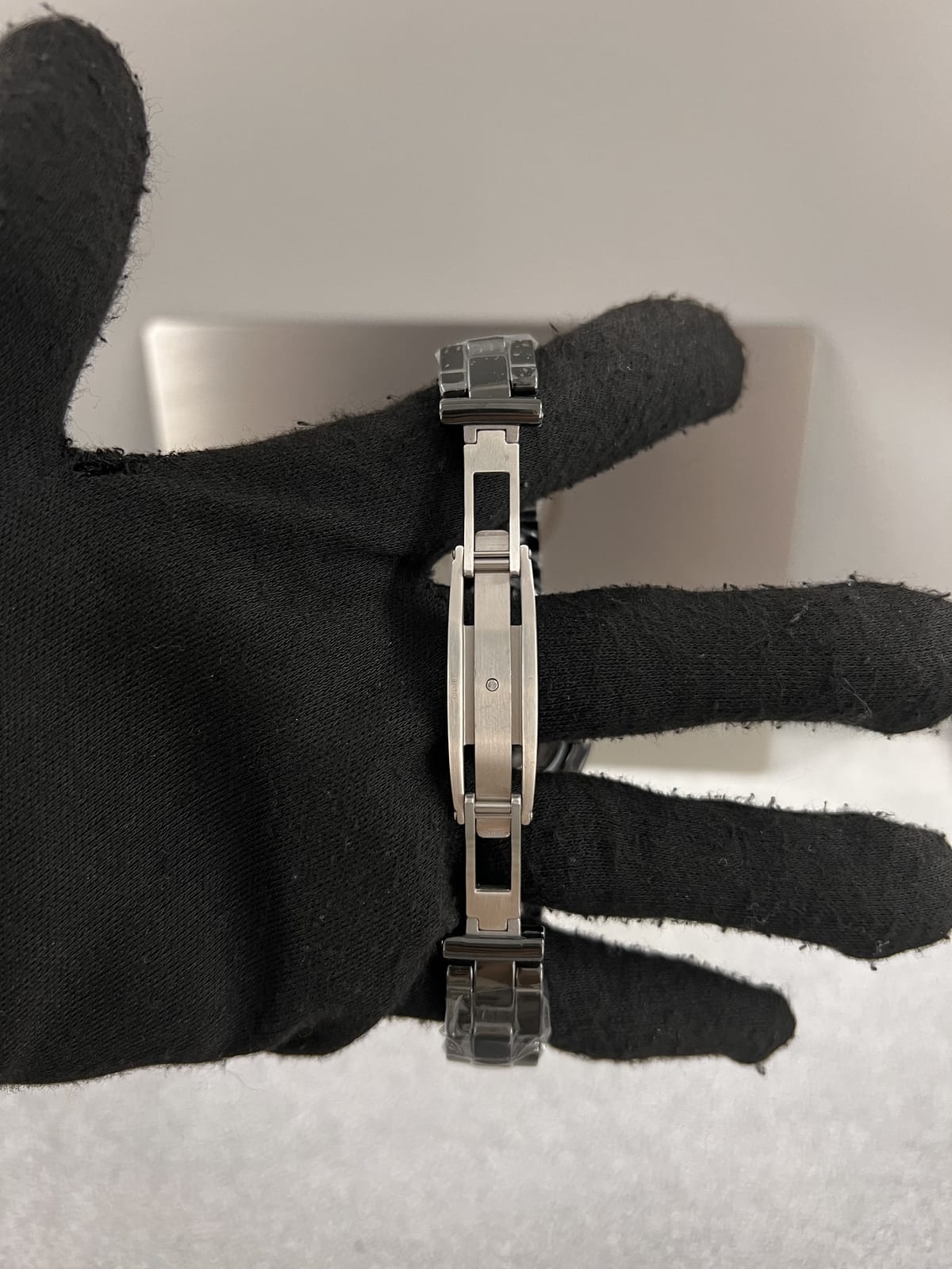 샤넬 J12 블랙세라믹 오토메틱 33mm 17